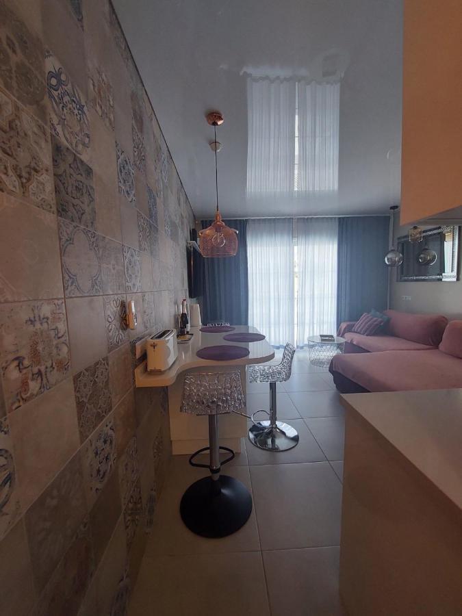 Orlando Luxury Apartament Адехе Экстерьер фото